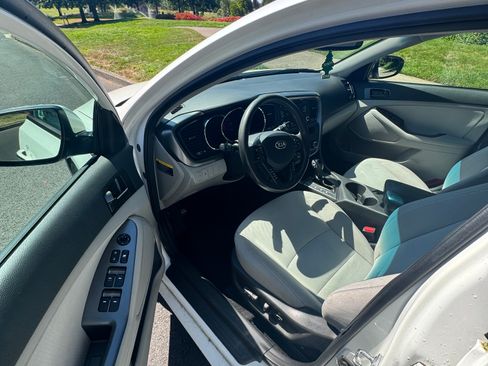 Used 2013 Kia Optima LX w/ Convenience Plus Pkg FWD image 10