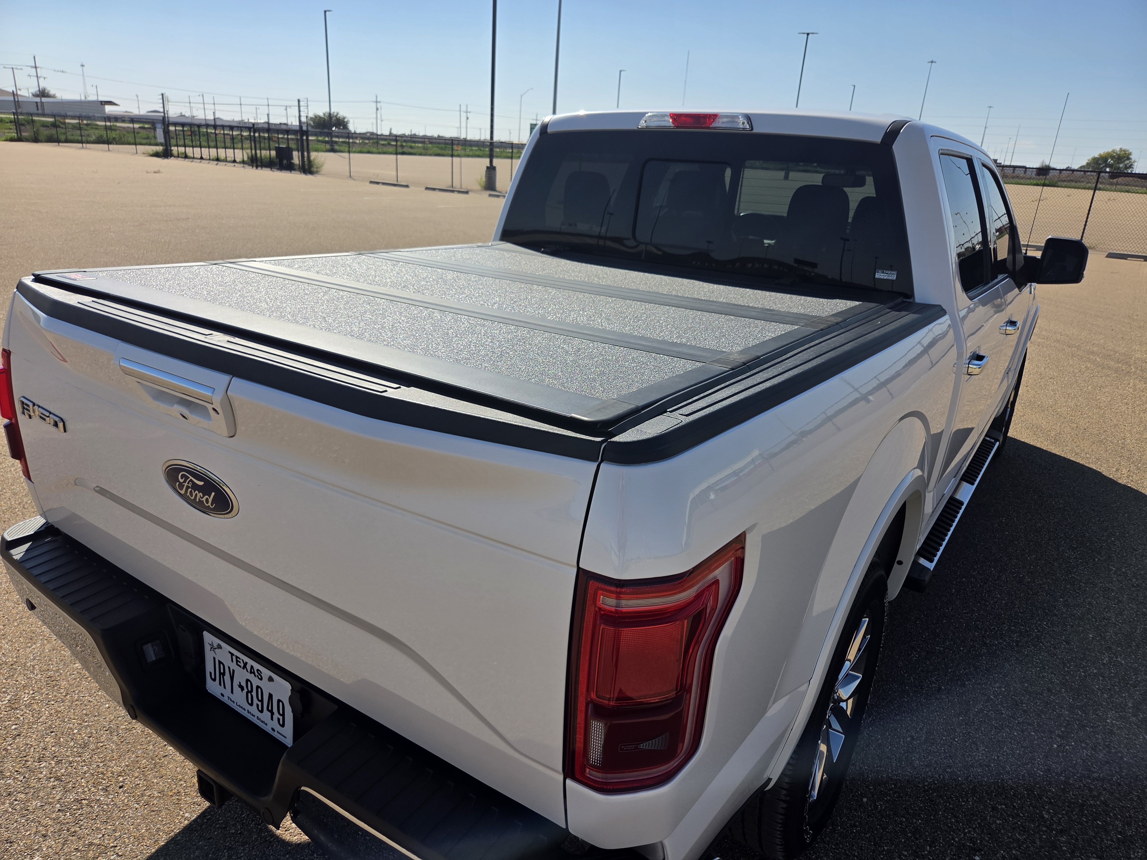 Used 2016 Ford F150 Lariat AWD/4WD image 4