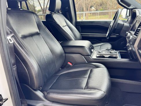 Used 2020 Ford Expedition Max XLT w/ Equipment Group 202A image 14