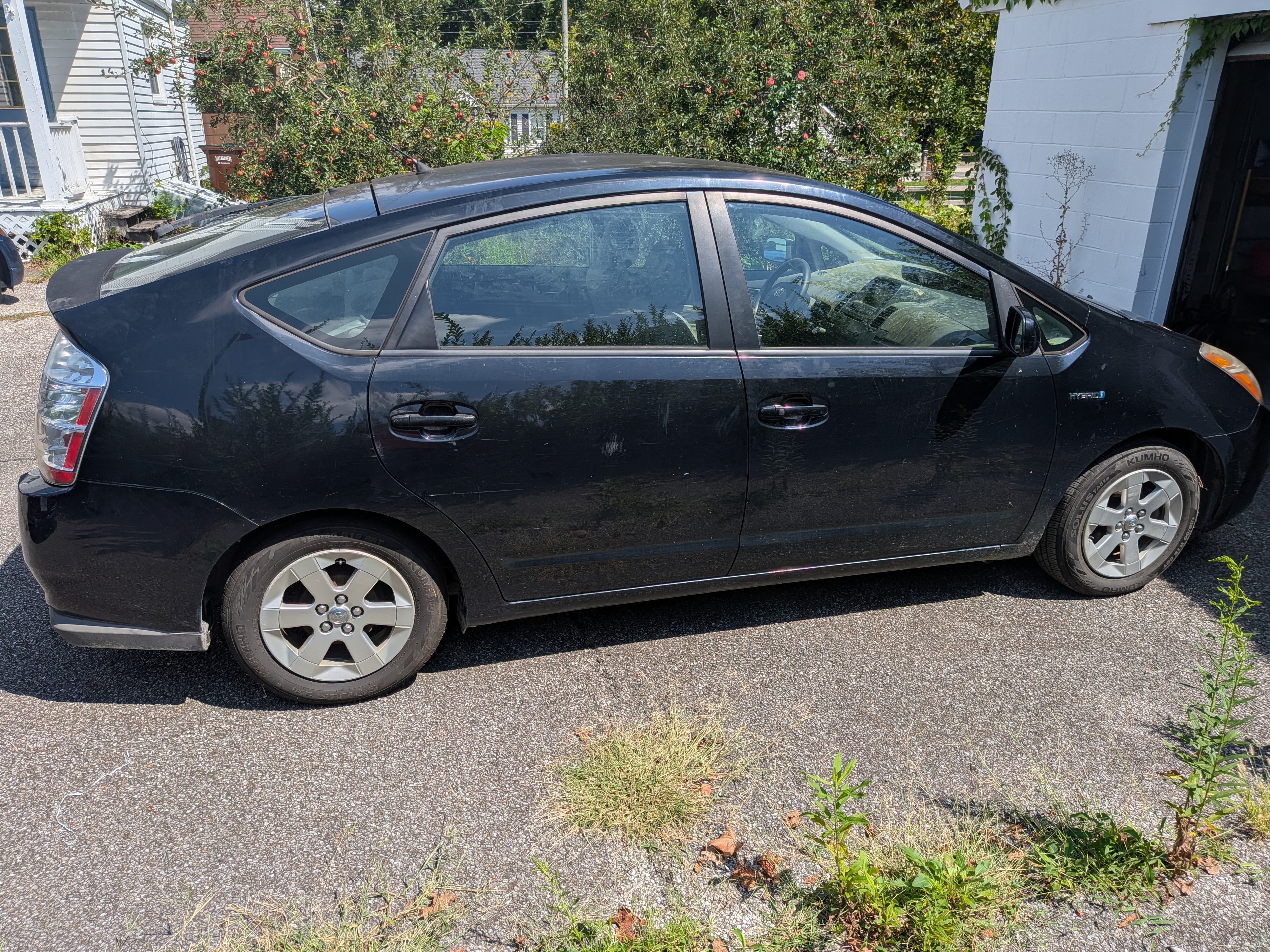 Used 2009 Toyota Prius w/ Pkg 2 FWD image 4