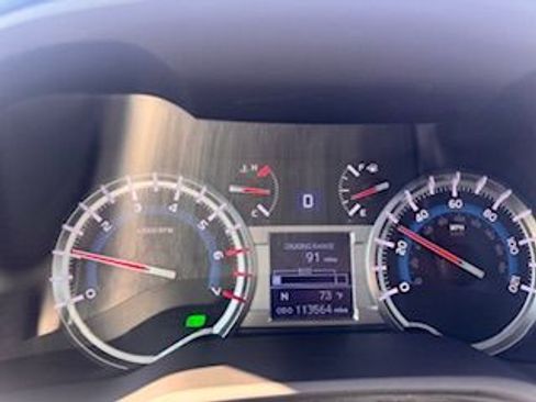 Used 2017 Toyota 4Runner Limited image 8