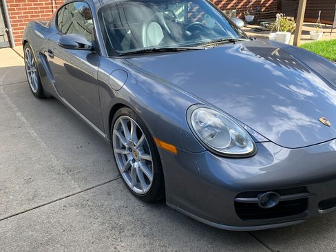 Used 2006 Porsche Cayman S image 8