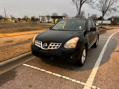 Used 2013 Nissan Rogue SV w/ Premium Pkg