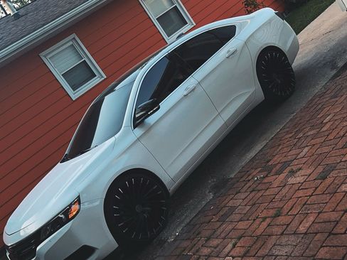 Used 2016 Chevrolet Impala LT image 5