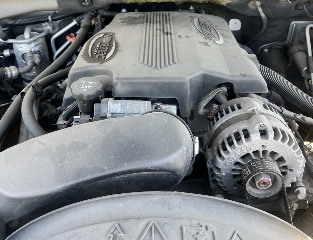 Used 2005 Chevrolet Suburban 2500 LS w/ Suspension Package, Autoride AWD/4WD image 13