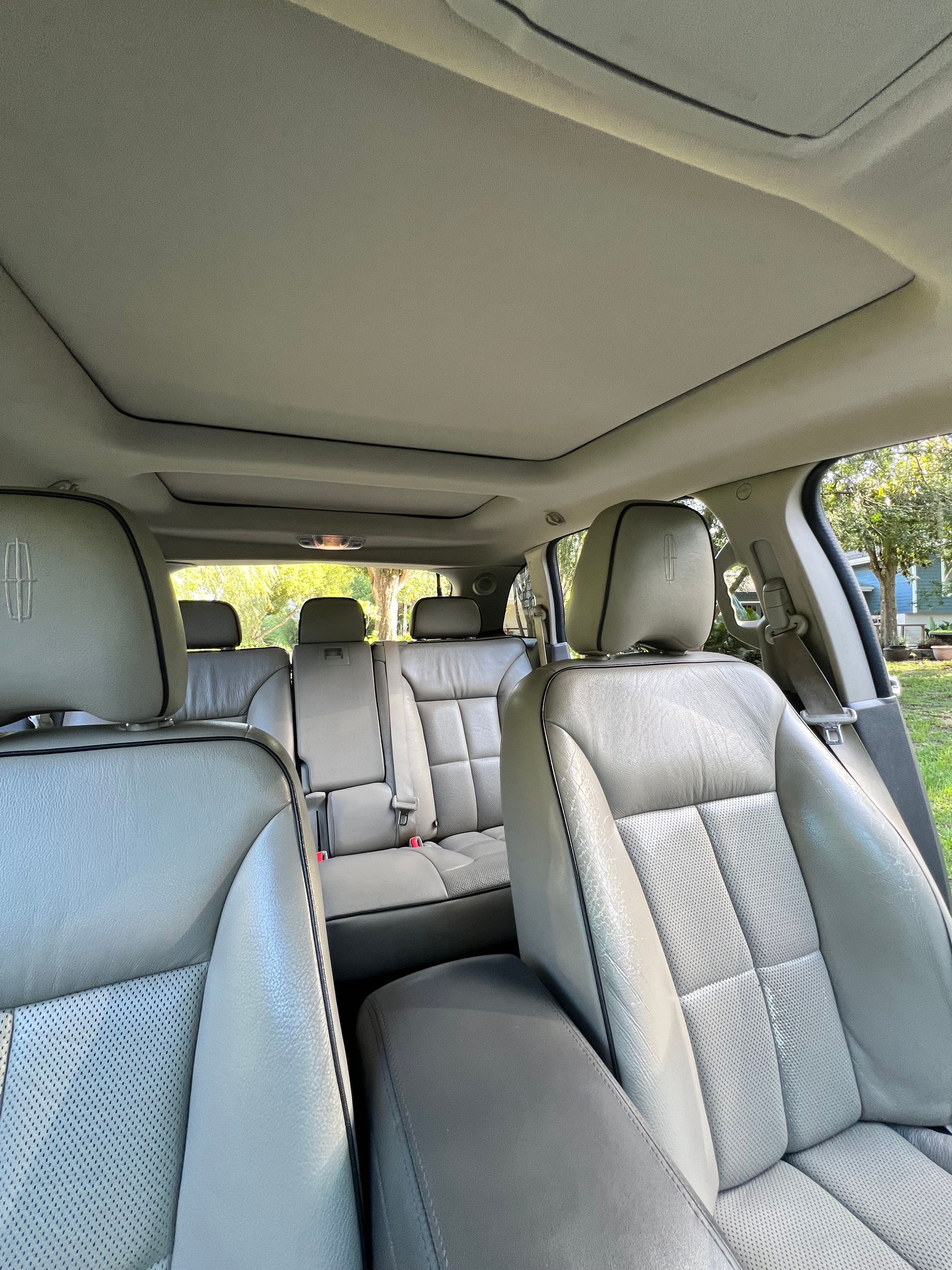 Used 2010 Lincoln MKX 2WD image 13