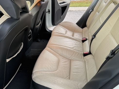 Used 2013 Volvo S60 T5 image 9