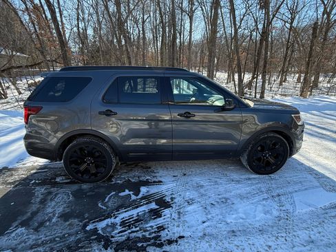 Used 2019 Ford Explorer Sport w/ Equipment Group 401A image 8