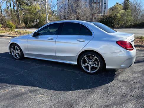 Used 2015 Mercedes-Benz C 400 4MATIC image 8