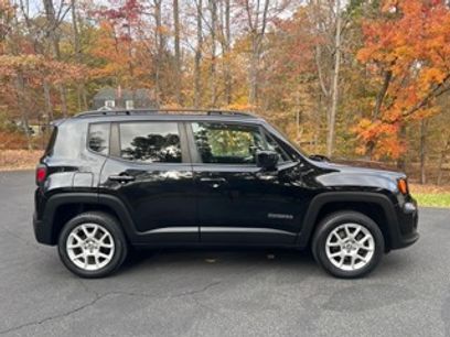 Used 2019 Jeep Renegade Latitude w/ Popular Equipment Group