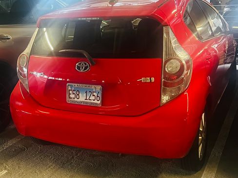 Used 2014 Toyota Prius C Four FWD image 5