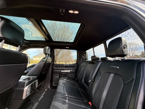 Used 2018 Ford F350 Platinum image 23