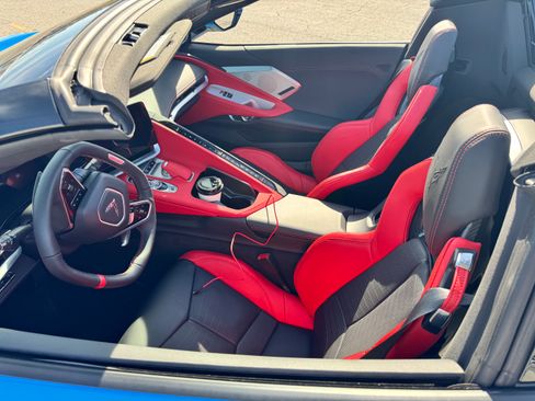 Used 2024 Chevrolet Corvette Z06 image 10