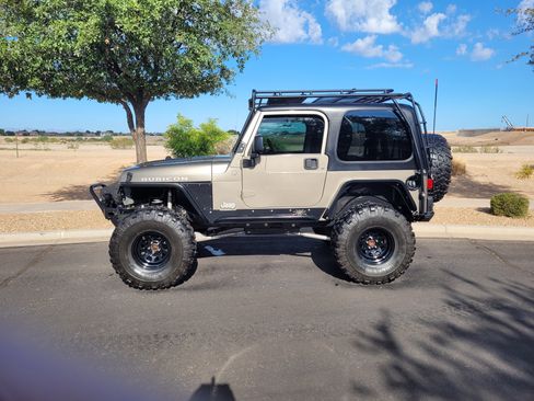 Used 2004 Jeep Wrangler Rubicon w/ Dual Top Group image 1