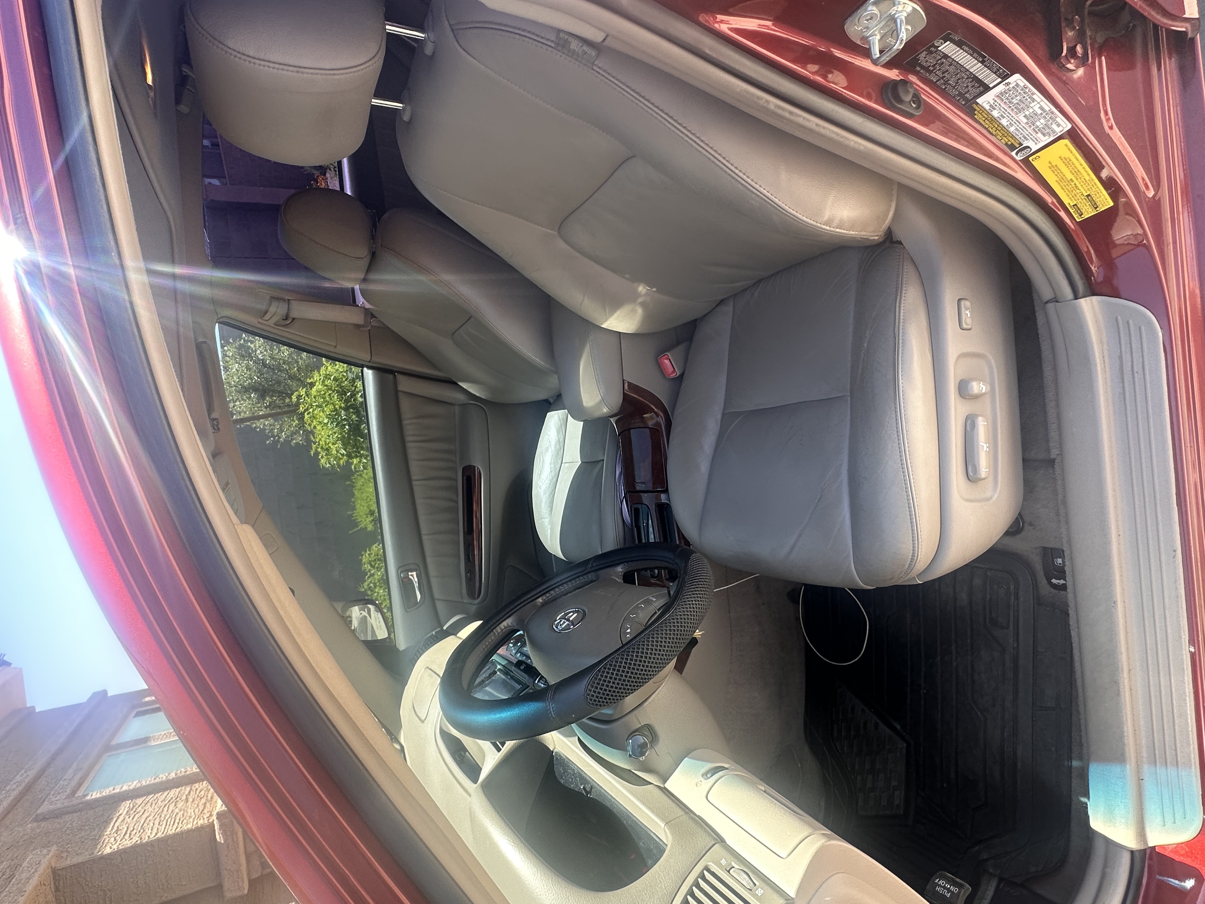 Used 2005 Toyota Camry XLE FWD image 6