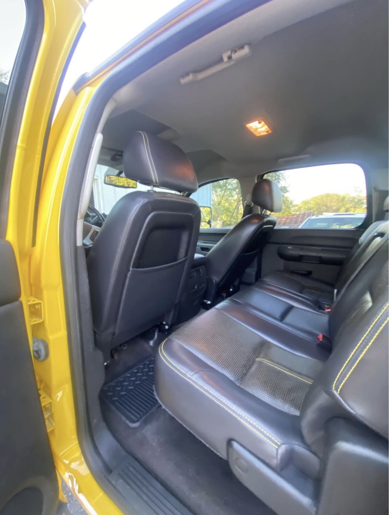 Used 2014 Chevrolet Silverado 2500 LT w/ Interior Plus Package AWD/4WD image 11