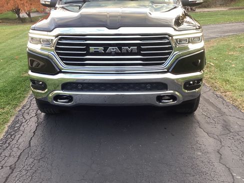 Used 2020 RAM 1500 Limited image 6