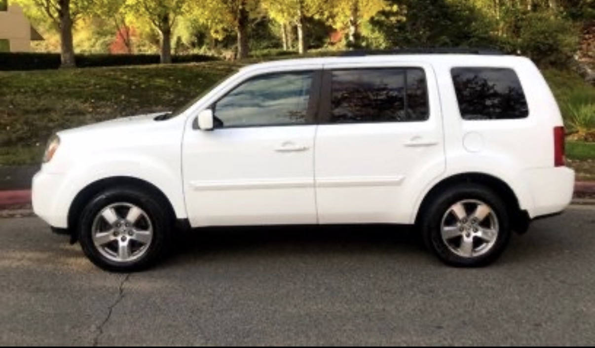 Used 2011 Honda Pilot EX-L image 1