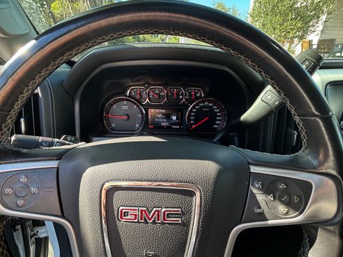 Used 2016 GMC Sierra 2500 SLE w/ SLE Preferred Package image 2