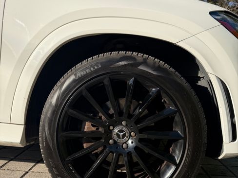 Used 2021 Mercedes-Benz GLE 350 4MATIC image 10