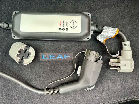 Used 2023 Nissan Leaf SV Plus image 14