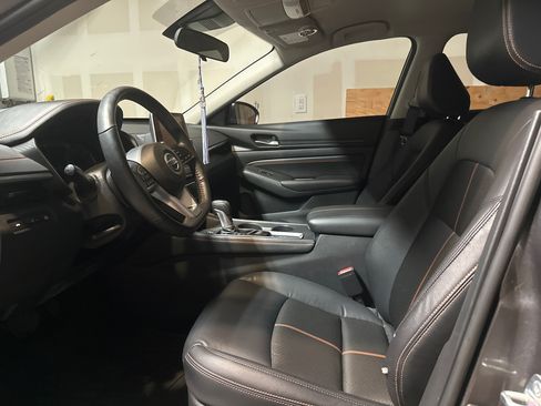 Used 2022 Nissan Altima 2.5 SR image 8