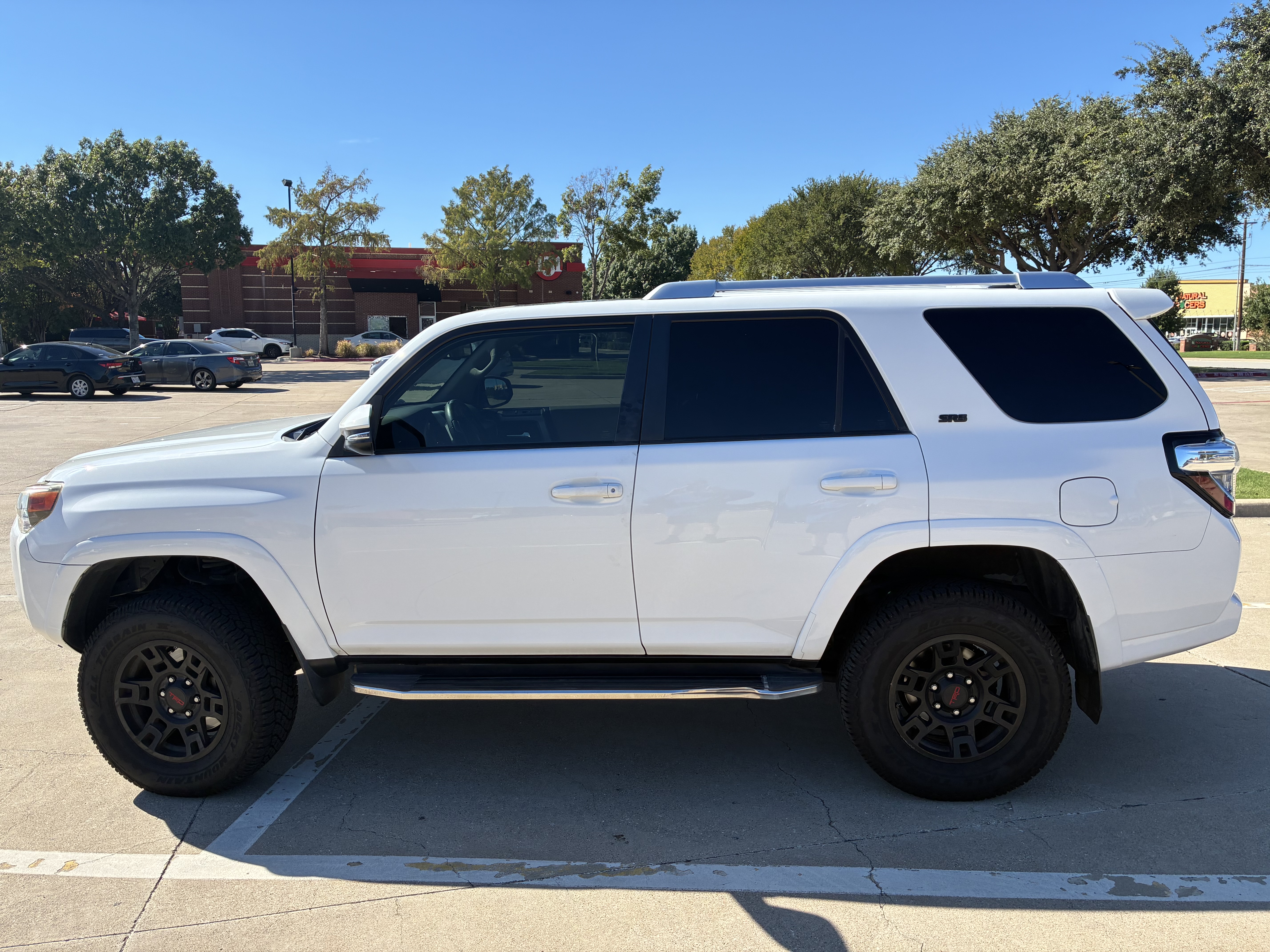 Used 2017 Toyota 4Runner SR5 Premium AWD/4WD image 1