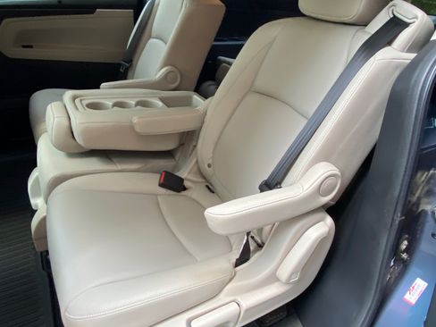 Used 2026 Honda Odyssey EX-L image 12