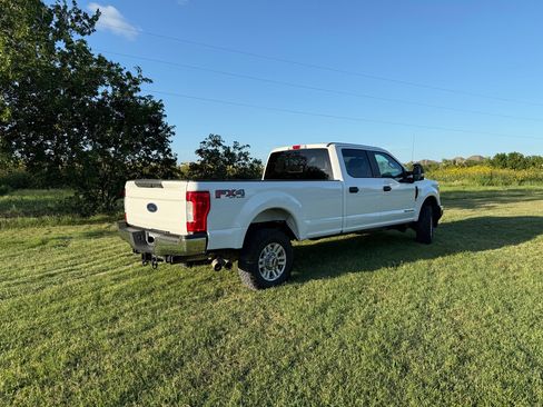 Used 2017 Ford F350 XL w/ STX Appearance Package AWD/4WD image 9