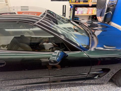 Used 2000 Chevrolet Corvette Coupe w/ Roof Pkg image 5