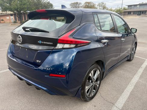 Used 2018 Nissan Leaf SV w/ SV Technology Package image 8