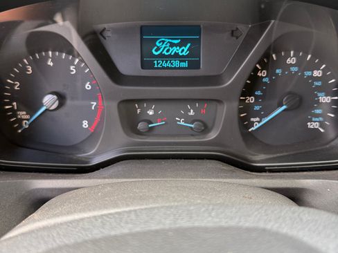 Used 2015 Ford Transit 250 148 Medium Roof RWD image 9