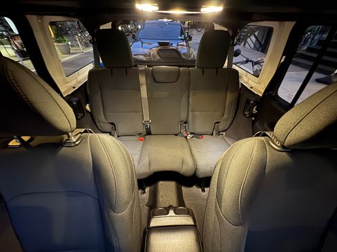 Used 2021 Jeep Wrangler Unlimited Sport image 2