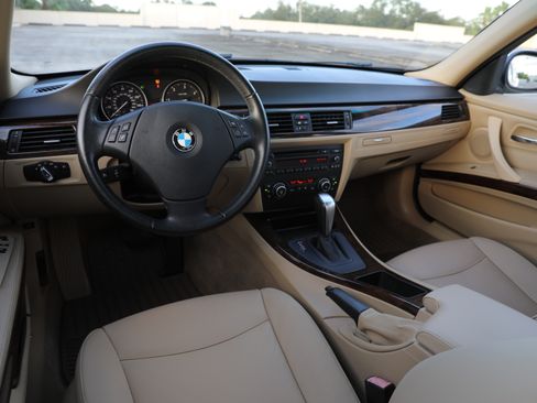 Used 2011 BMW 335d Sedan image 14