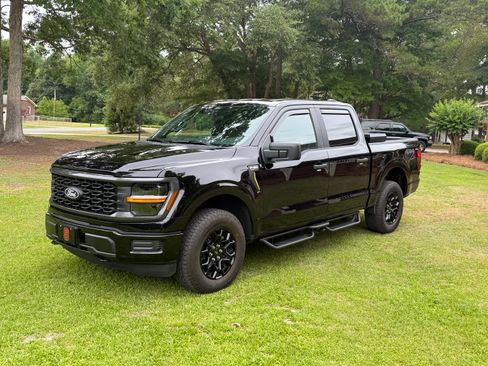 Used 2025 Ford F150 STX AWD/4WD image 1
