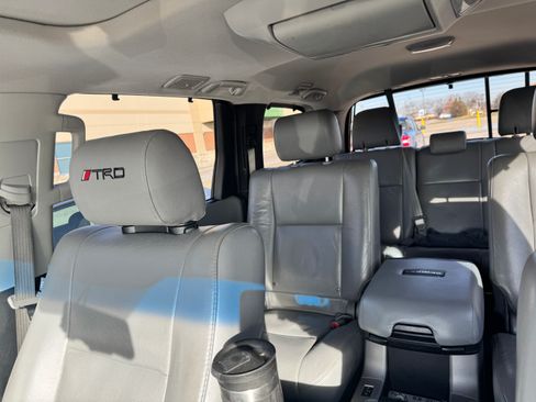 Used 2013 Toyota Sequoia Platinum image 8