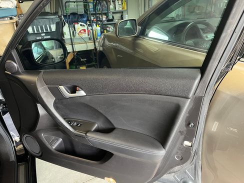 Used 2012 Acura TSX Sport Wagon FWD image 17