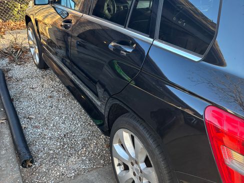 Used 2010 Mercedes-Benz GLK 350 4MATIC image 13