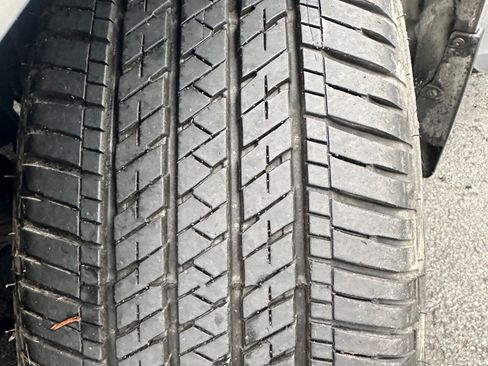 Used 2011 Toyota Sienna XLE image 10