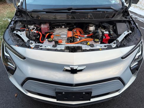 Used 2022 Chevrolet Bolt LT w/ Infotainment Package image 30