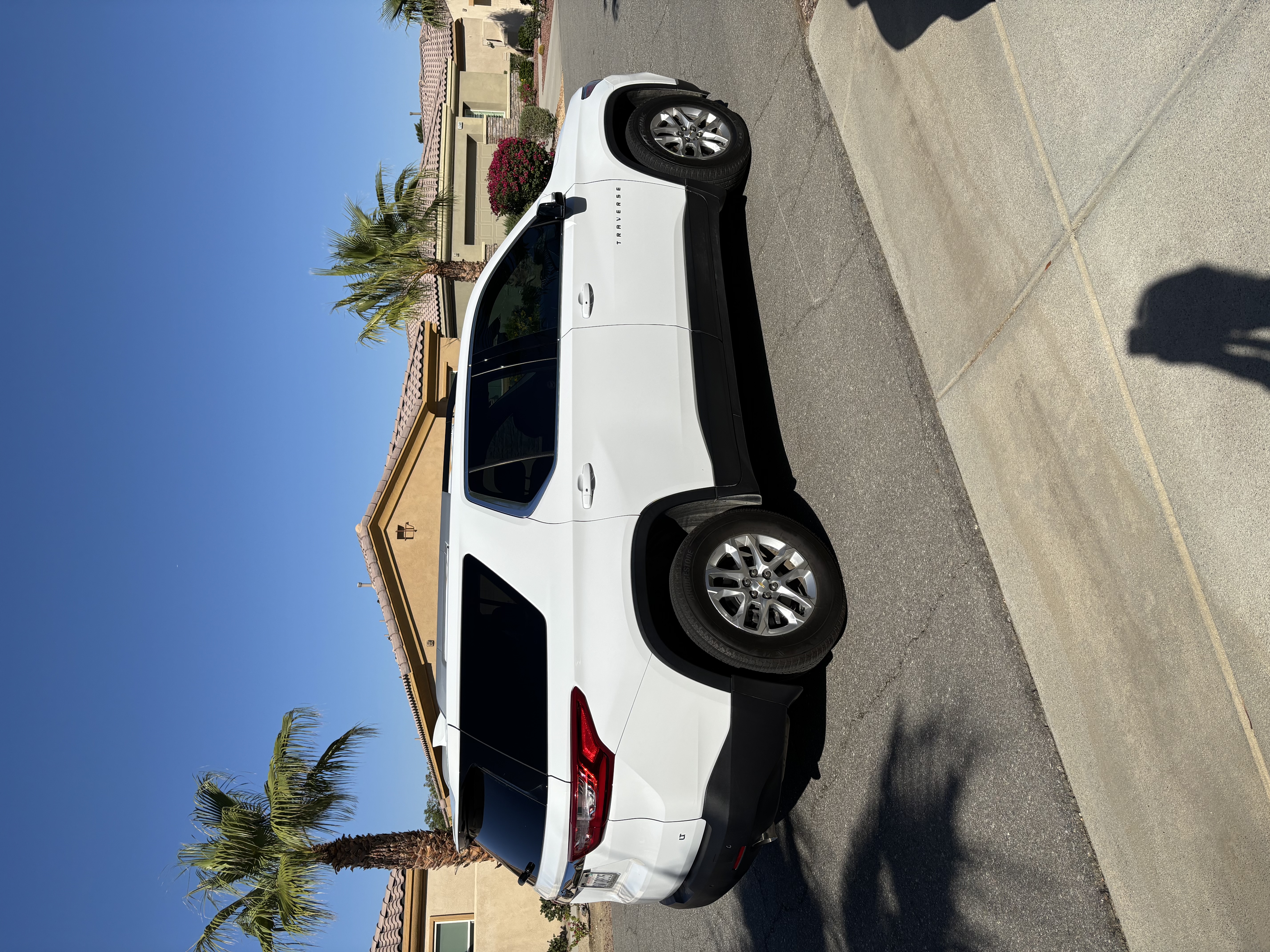 Used 2018 Chevrolet Traverse LT FWD image 10