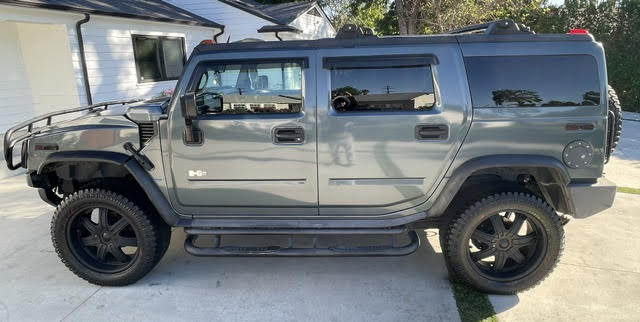 Used 2005 HUMMER H2 w/ Preferred Equipment Group AWD/4WD image 16