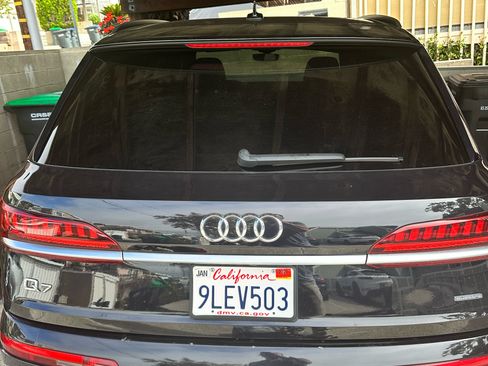 Used 2021 Audi Q7 3.0T Prestige image 10