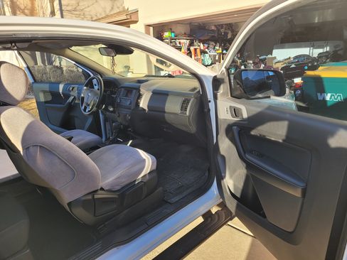 Used 2020 Ford Ranger XL w/ FX4 Off-Road Package image 8