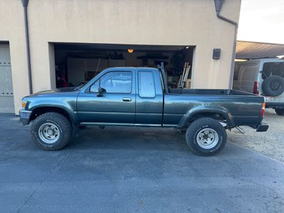 Used 1992 Toyota Pickup SR5