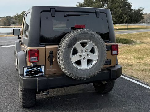 Used 2015 Jeep Wrangler Unlimited Sport w/ Quick Order Package 24S image 21