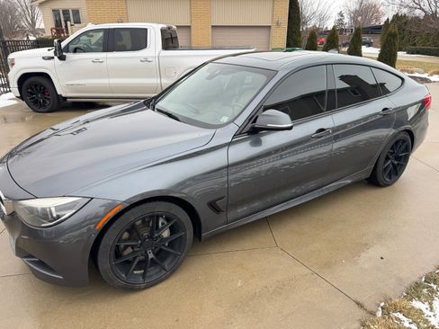 Used 2017 BMW 340i Gran Turismo xDrive image 4