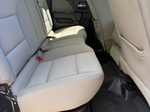 Used 2018 GMC Sierra 2500 4x4 Double Cab w/ Sierra Convenience Package image 12