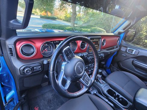 Used 2021 Jeep Wrangler Unlimited Rubicon image 10