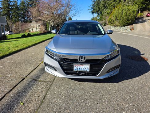 Used 2018 Honda Accord EX-L image 10